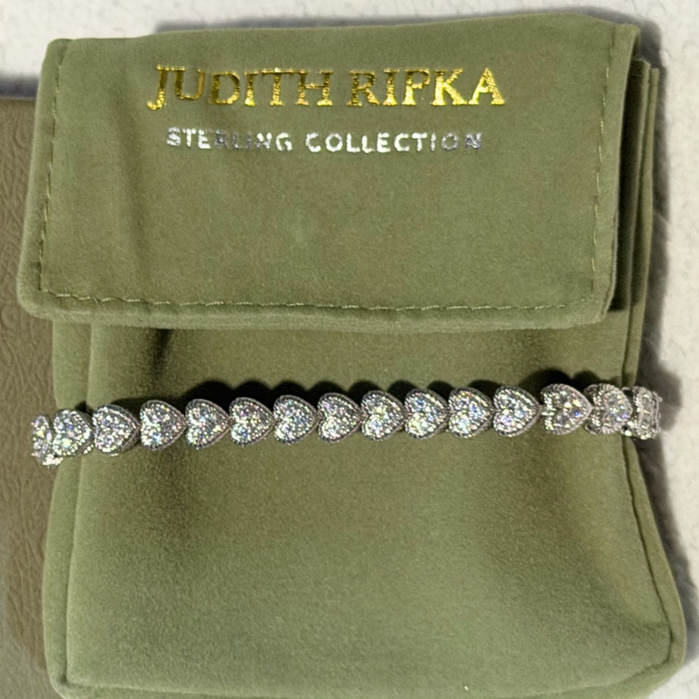 Judith Ripka Sterling Silver Heart Tennis Bracelet CZ Pavé 7.5inches